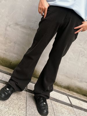 素面微喇叭牛仔長褲