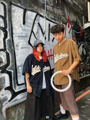 IMG_4575 立體字母美式棒球外搭襯衫