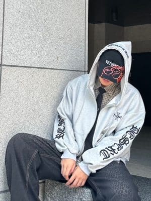 歌德字外套