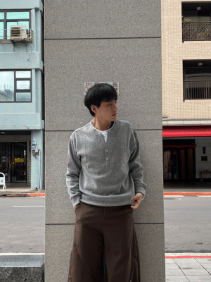 2 韓系假兩件扣子T